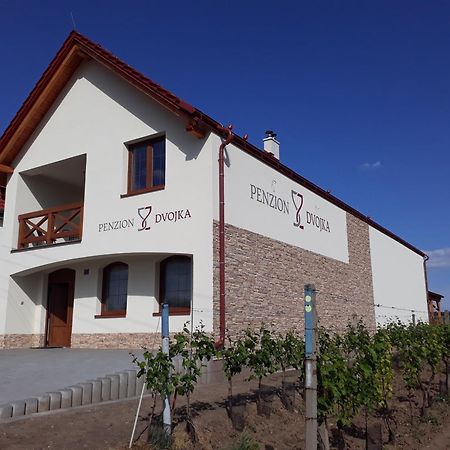 Penzion Dvojka Velké Bílovice Zewnętrze zdjęcie